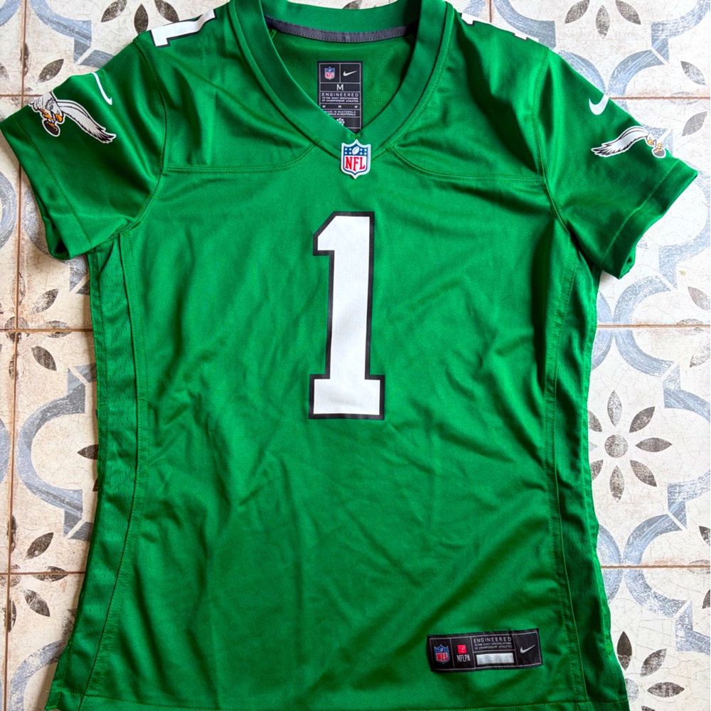Kelly green eagles jersey!